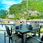 Penthouse Alps Scenic Views And Concierge By Swisshut Ιντερλάκεν